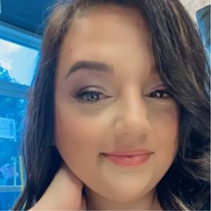 Meet your Posher, Alisha